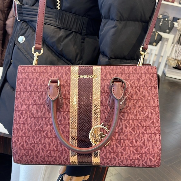 Michael Kors Sheila Medium Signature Logo and Metallic Satchel Crossbody Center - Picture 13 of 16